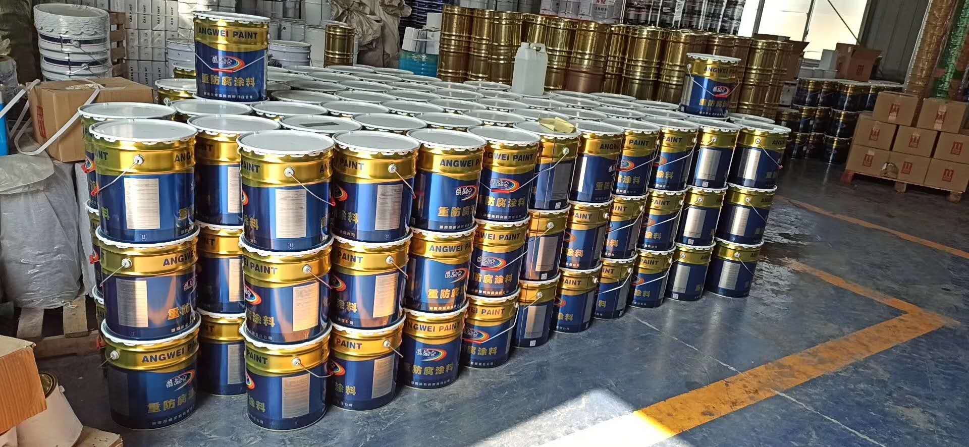 昂威涂料生產(chǎn)車間
